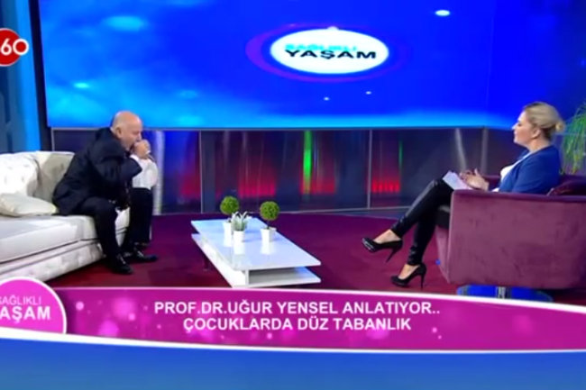 Élő adásban kapott szívrohamot egy orvos a török tévében! – videó
