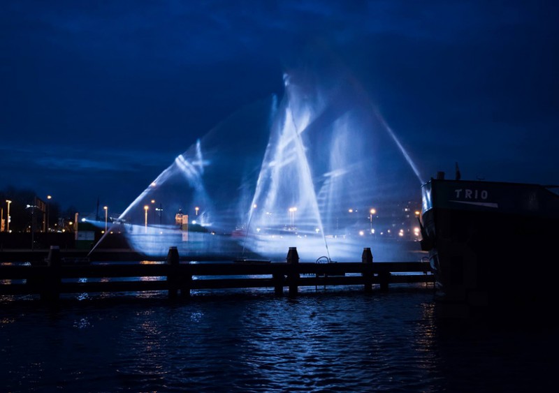 Amszterdam kikötőjébe befutott a rég elveszett hajó, ami már most csak szellemként kötött ki!