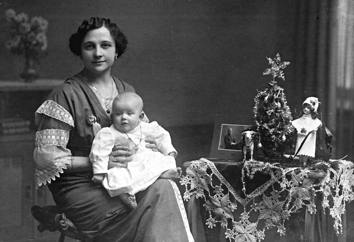 100 évvel ezelőtt így ünnepelték a karácsonyt Magyarországon! – fotók