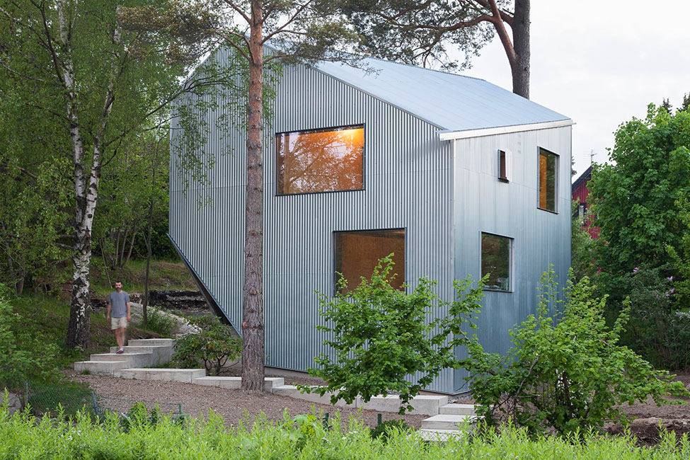 Happy-Cheap-House-by-Tommy-Carlsson-Arkitektur (1)
