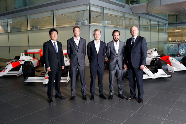 Bejelentette a McLaren-Honda, hogy ki lesz a két pilótája 2015-ben
