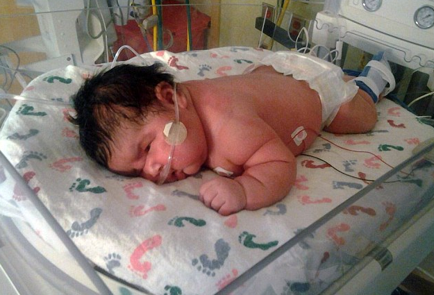 Rekordsúlyú, 6 kilós gyereke született egy amerikai nőnek! – fotók
