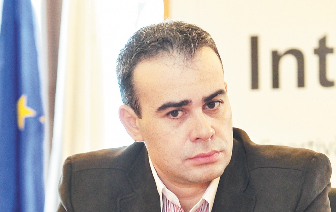 Devizapiac - A román kormány nem szeretne kötelező megoldást bevezetni a frankhitelesek védelmében