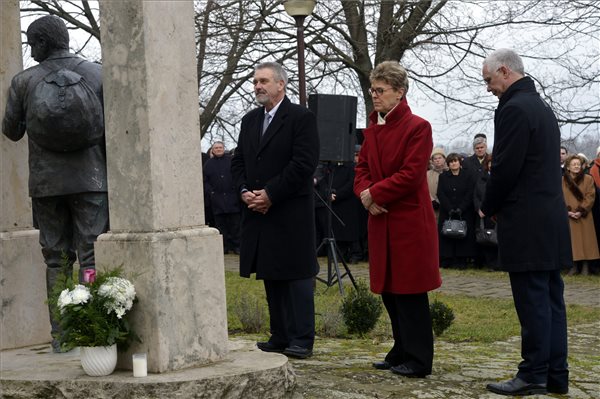 Megemlékezés a magyarországi németek elhurcolásának emléknapján