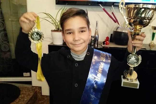 A 8 éves magyar kisfiút választották a világ legszebbjének