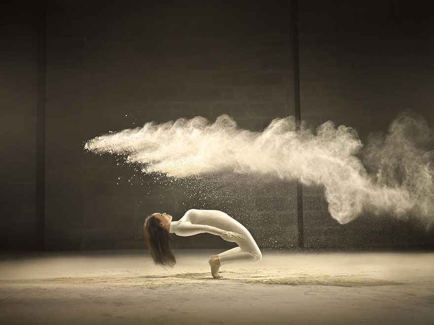 dance-performance-powdered-milk-campaign-jeffrey-vanhoutte-2