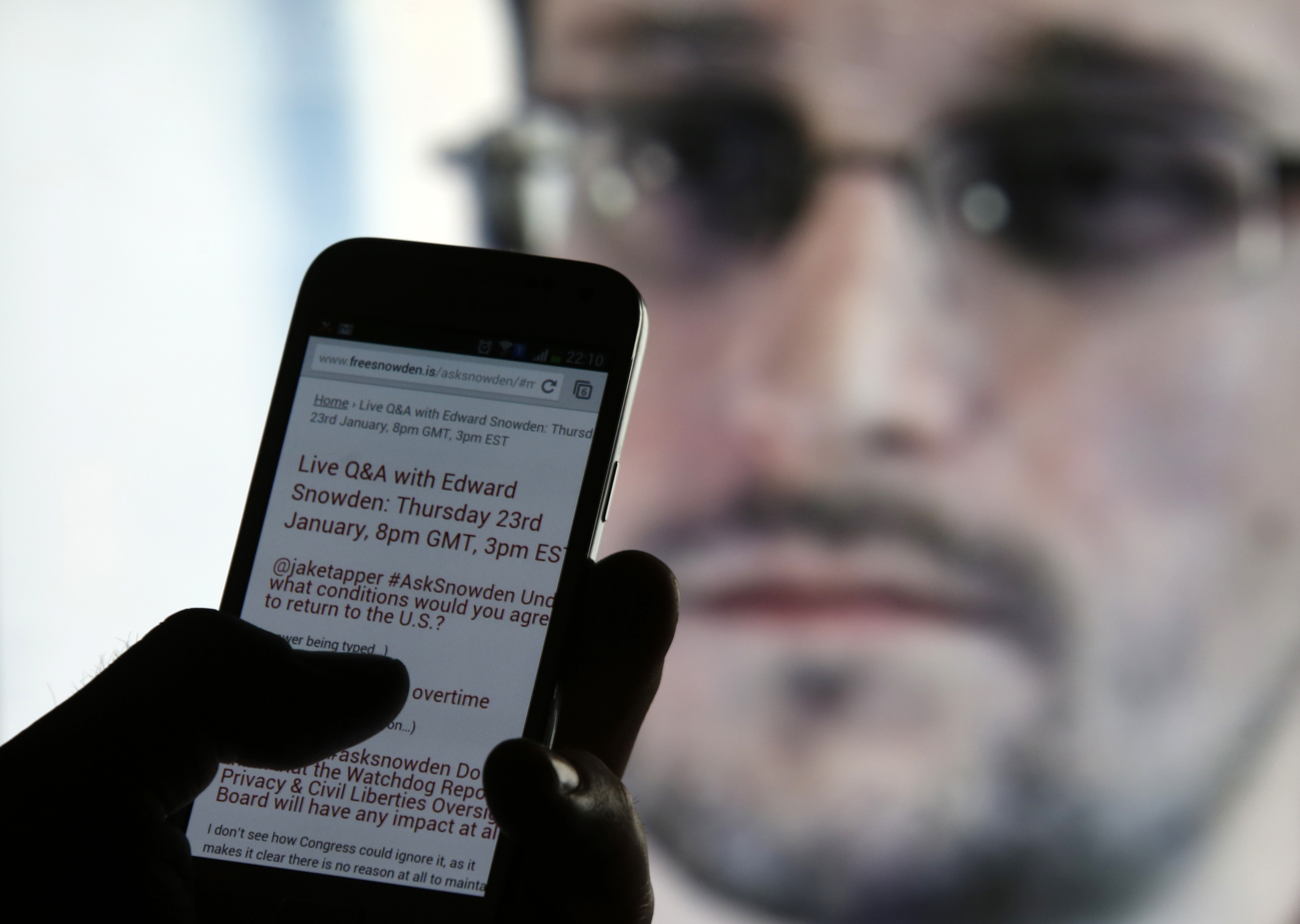 Titkos adatgyűjtés - Edward Snowden üdvözölte a leleplezések következményeit