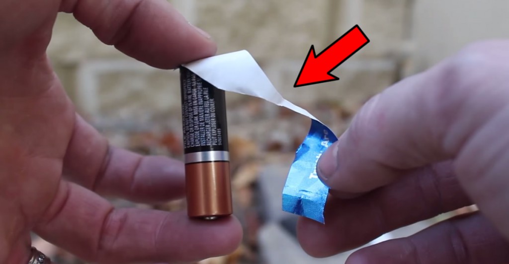 gum-wrapper-battery-fire-starter
