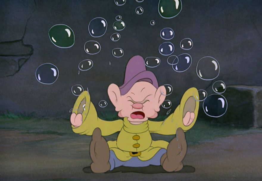 A Disney mindig elrejti Mickey egeret rajzfilmjeiben, megtalálod hová?