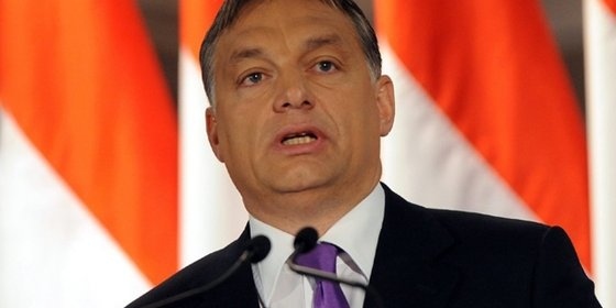 Orbán: európai hadsereg létrehozására van szükség