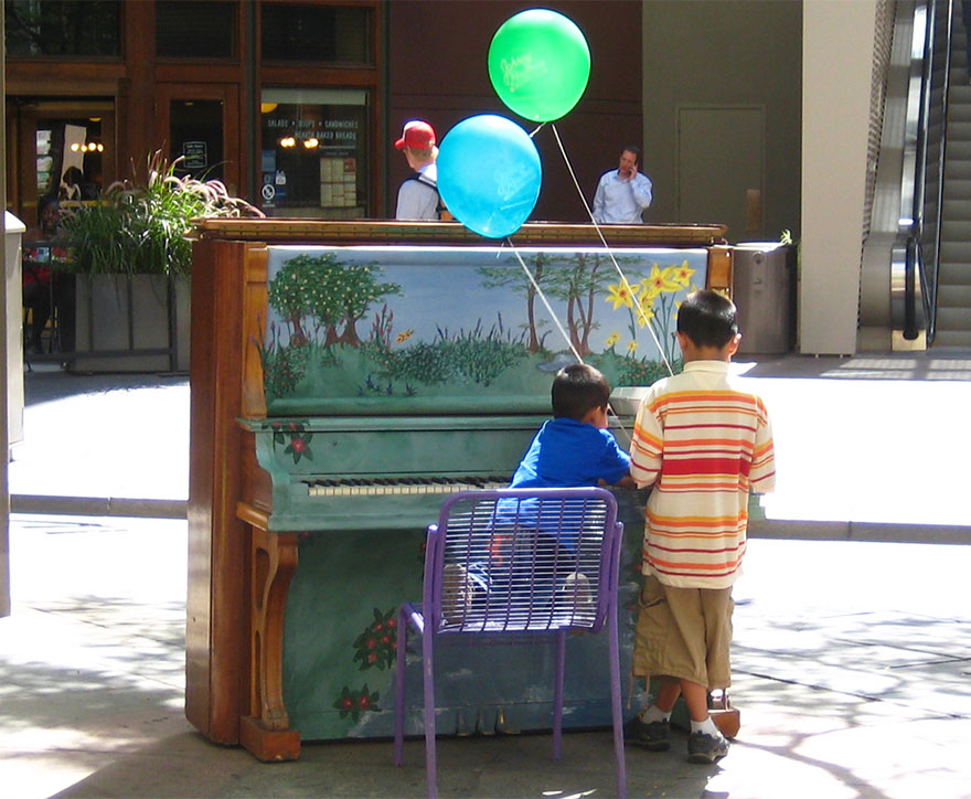 street-pianos-play-me-im-yours-project-denver-2__880