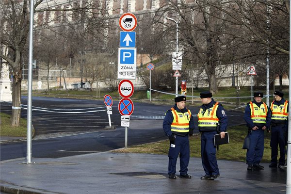 Merkel Budapesten - Forgalomkorlátozás és rendőrségi készenlét