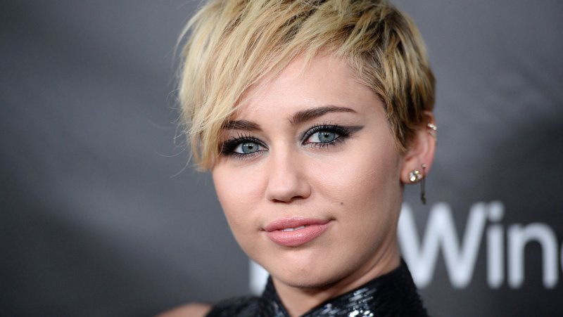 Pornófesztiválon indul Miley Cyrus