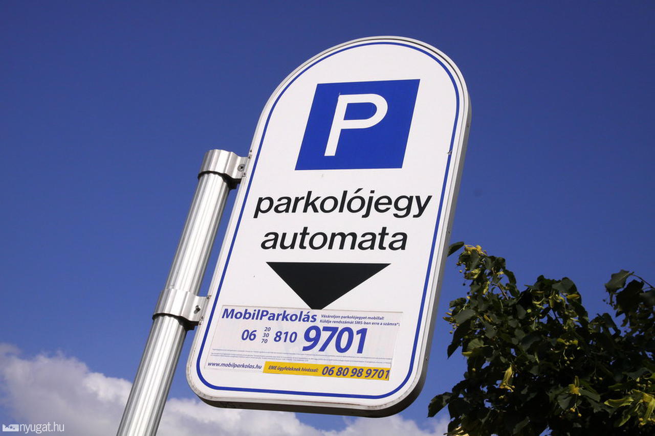 Olcsóbbá tették a parkolást a kórház és több egészségügyi intézmény közelében Szombathelyen