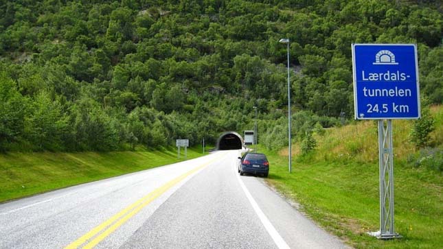 A világ leghosszabb alagútja, a Lærdal-alagút