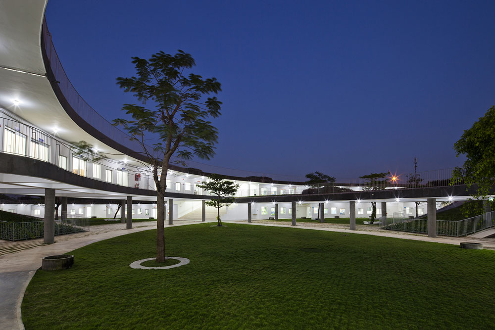 Farming-Kindergarten-by-Vo-Trong-Nghia-Architects-17