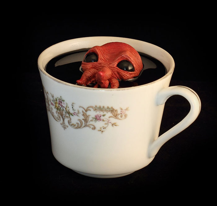 cthulhu-tentacle-octopus-teacup-michael-palmer-voodoo-delicious-coverimage