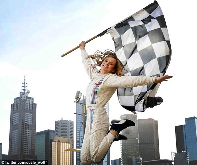 Bernie Ecclestone külön versenysorozatot indítana a női versenyzőknek