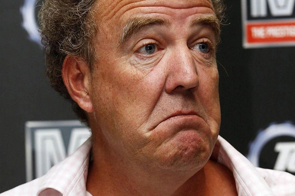 Felfüggesztették Jeremy Clarksont, mert megütötte a Top Gear producerét
