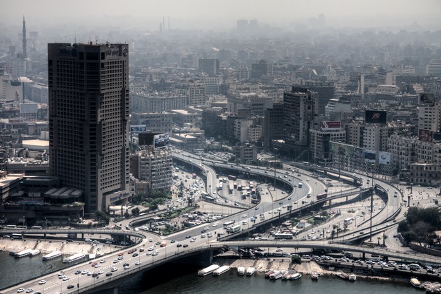 Robbantás Kairó belvárosában, sok sérült