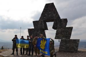 Ukrán válság - Likvidálással fenyegeti a Jobbik és a HVIM aktivistáit egy kárpátaljai fegyveres szervezet