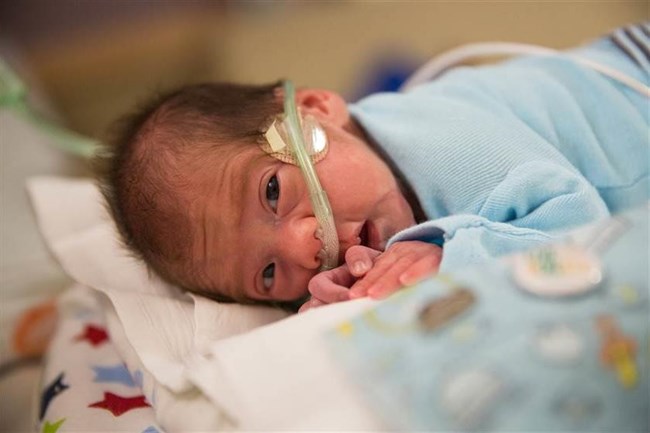 Szívszorító – Agyhalott nő kisbabáját segítették világra az orvosok
