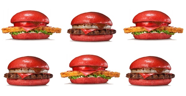 Piros hamburgerrel rukkolt elő az étteremlánc
