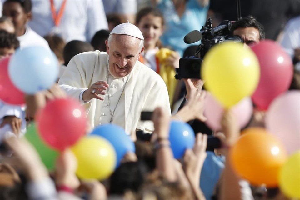 Hőség - Ferenc pápa szerint bátor, aki a kánikulában kimegy az utcára