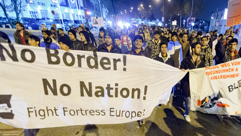Illegális bevándorlás - Jobb elhelyezésért tüntettek egy ausztriai tábor lakói