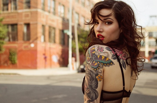 Kérdések, amikre a tetovált lányok szívesen válaszolnak