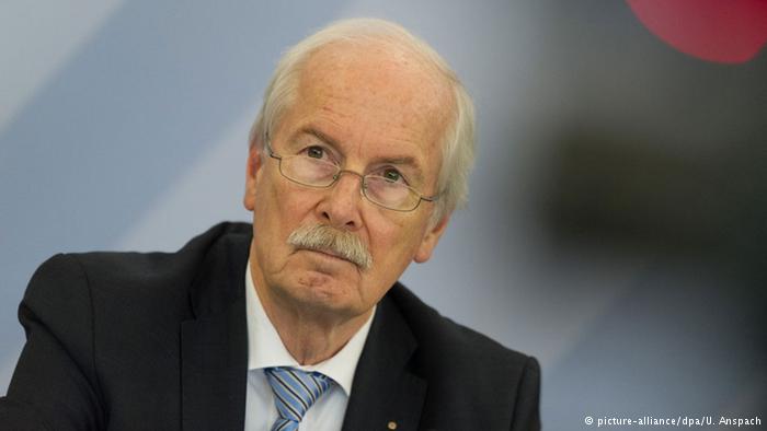 A német legfőbb ügyész az igazságszolgáltatás függetlenségének megsértésével vádolja a minisztert