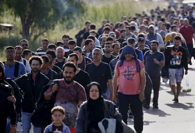 Illegális bevándorlás - Macedónia rendkívüli állapotot hirdetett ki!