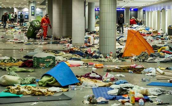 Illegális bevándorlás - Mávinform: a Keleti pályaudvaron rendeződik a helyzet