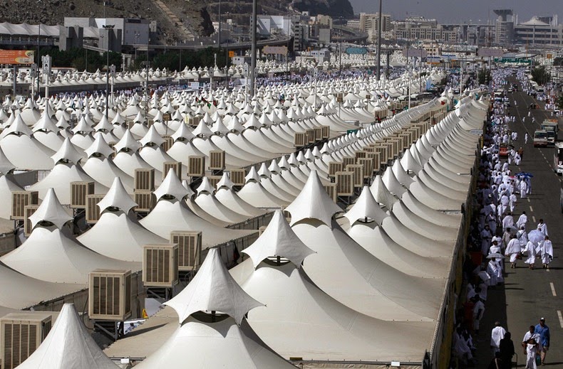 A szaúdiak 3 millió ember befogadására képes tábort tartanak fenn!