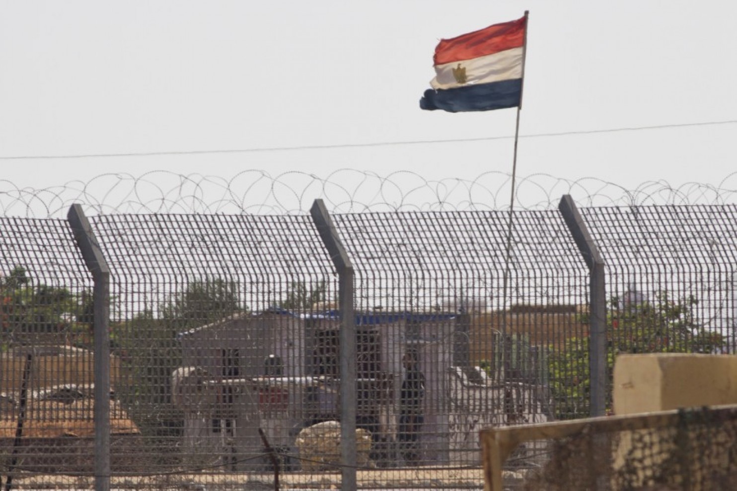 A HRW szerint civilek szenvedik meg a Sínai-félszigeten zajló egyiptomi terrorellenes műveleteket