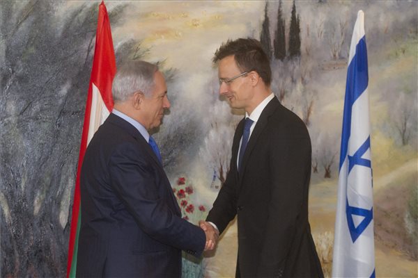 Szijjártó: Netanjahu megértéssel fogadta a migrációs válsággal kapcsolatos magyar álláspontot