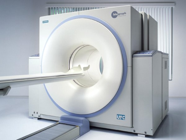 Több mint félmilliárd forintból vásárol új MRI-gépet a nyíregyházi kórház