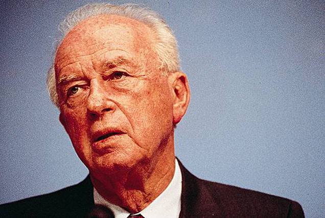 Százezren emlékeztek a húsz évvel ezelőtt meggyilkolt Jichák Rabinra