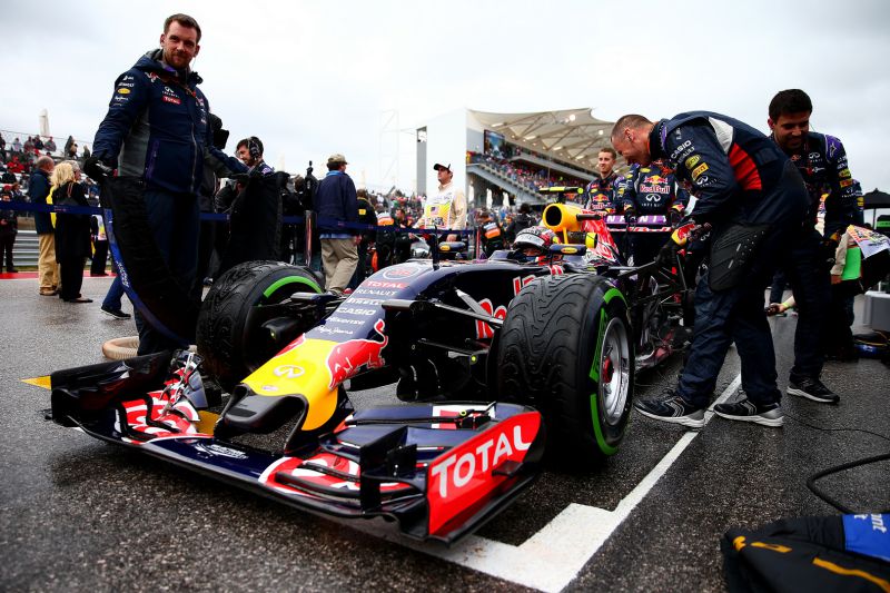 Ricciardo és Kvjat marad, de lesz-e mit vezetniük?