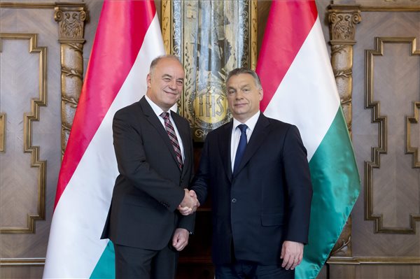 A jövőbeli együttműködésről tárgyalt Orbán Viktor és a győri Audi új vezetője