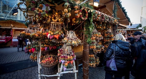 A két ünnep között is nyitva tartanak a budapesti adventi vásárok