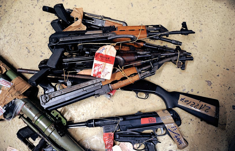 Szerb-francia fegyvercsempész-hálózatot számoltak fel