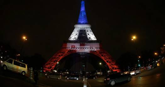 Emléktáblát avattak Párizsban a tavalyi terrortámadások áldozatainak tiszteletére