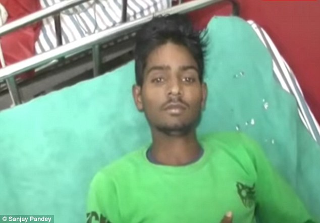 Sokkoló dolog okozta a 18 éves indiai fiú állandó hasfájását 18+
