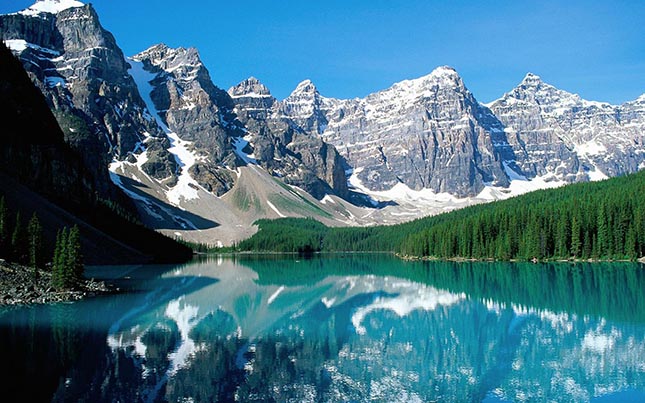 Timelapse videó Kanada varázslatos nemzeti parkjairól