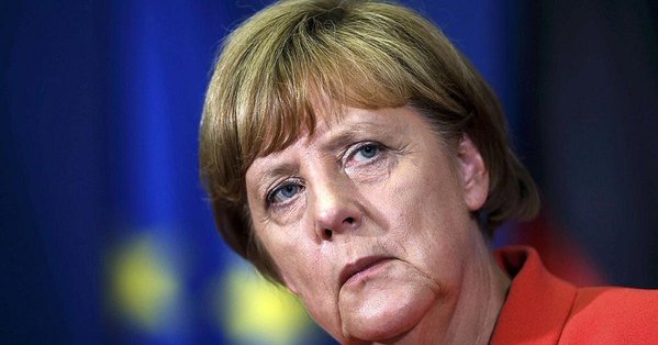 Német lap: a bajor CSU önálló választási kampánnyal fenyegeti Angela Merkelt