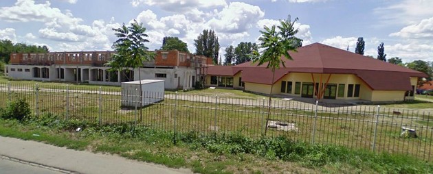 Nagyváradon lebontották a magyar állami támogatással 2004-ben felépített Ady-központot