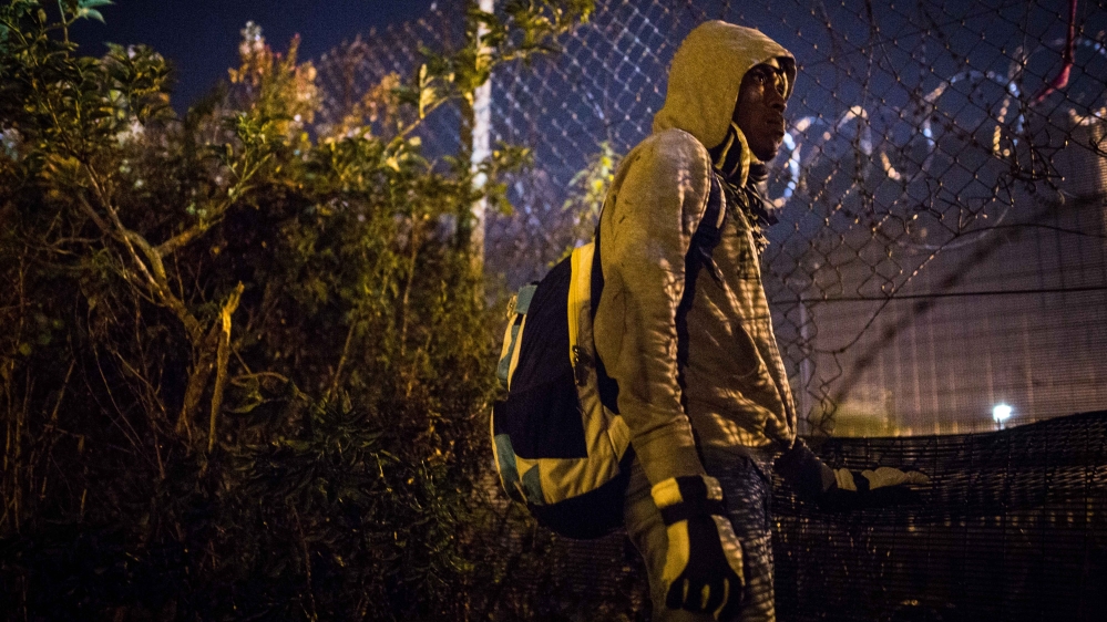 Menekültek újabb illegális táborát számolták fel Párizsban