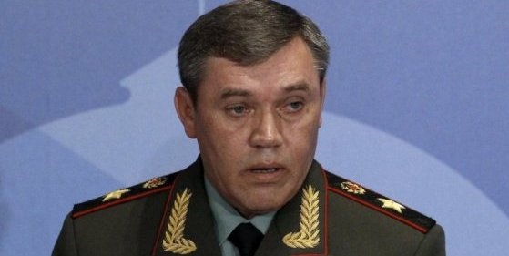 Egy ukrán bíróság engedélyezte az orosz vezérkari főnök őrizetbe vételét