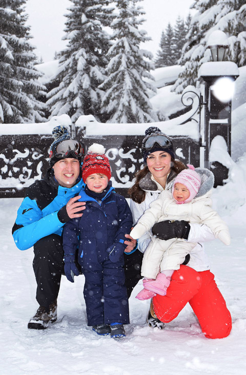 FRENCH ALPS, FRANCE - MARCH 3: (NEWS EDITORIAL USE ONLY. NO COMMERCIAL USE. NO MERCHANDISING) Catherine, Duchess of Cambridge and Prince William, Duke of Cambridge, with their children, Princess Charlotte and Prince George, enjoy a short private skiing break on March 3, 2016 in the French Alps, France. (Photo by John Stillwell - WPA Pool/Getty Images) (TERMS OF RELEASE - News editorial use only - it being acknowledged that news editorial use includes newspapers, newspaper supplements, editorial websites, books, broadcast news media and magazines, but not (by way of example) calendars or posters.)